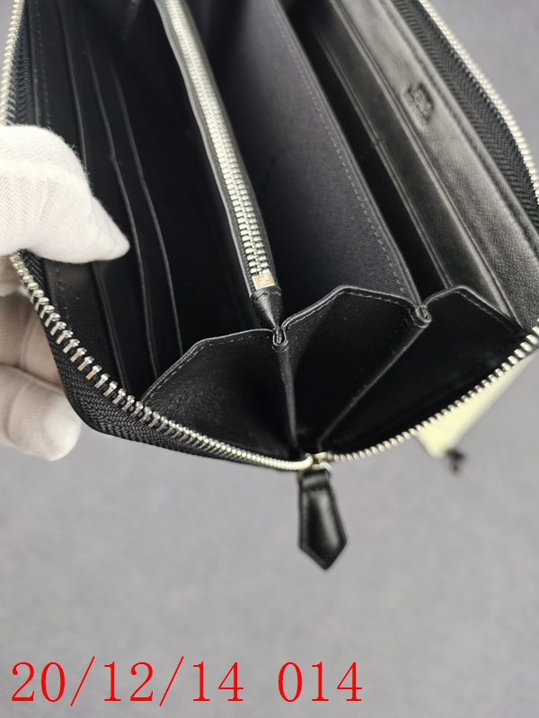 超激安ブランド財布偽物着用イメージ